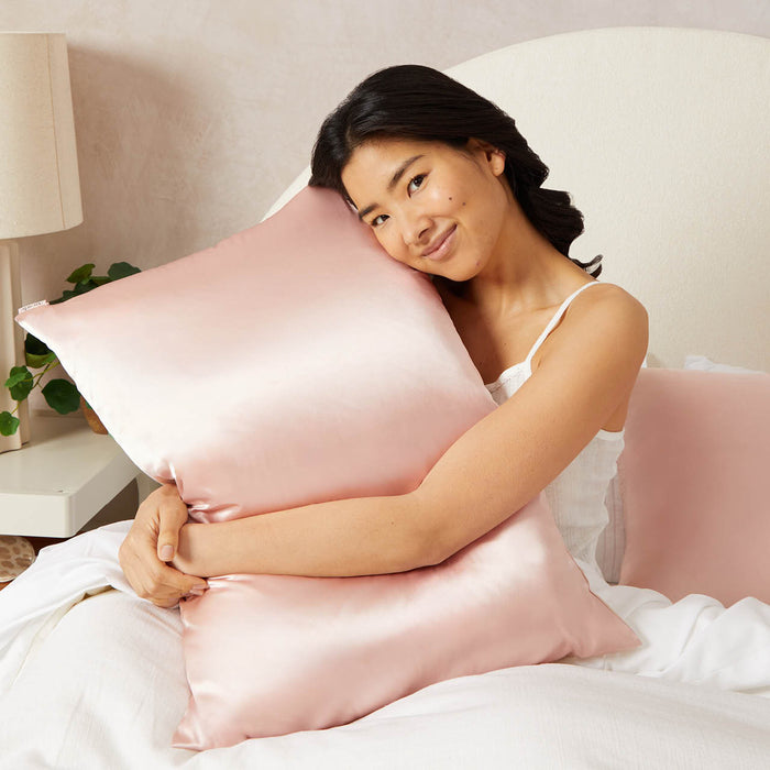 Satin Pillowcase in Blush