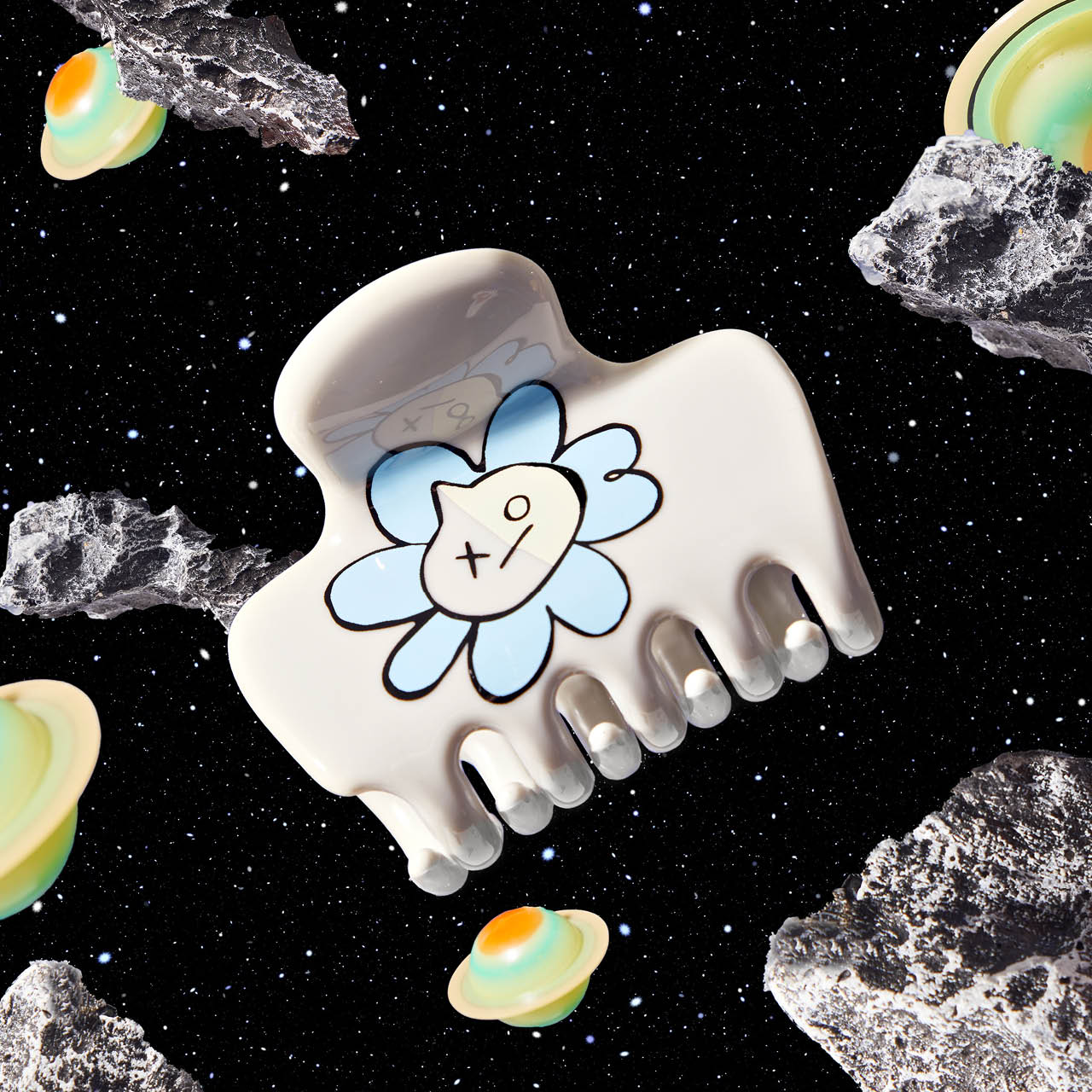 Kitsch x BT21 Cloud Claw Clip in VAN